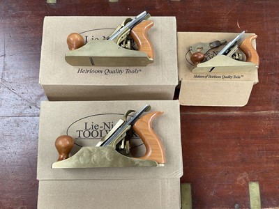 Lot 2511 - Three Lie-Nielsen Toolworks bronze and wooden bench planes, numbers 1,2 and 3, all boxed and also as new (3)