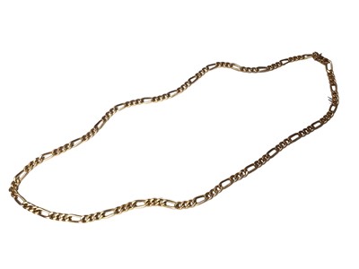 Lot 151 - 9ct gold flat long and short curb link chain (London import hallmarks 1984)