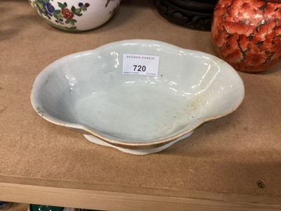 Lot 720 - Oriental ceramics