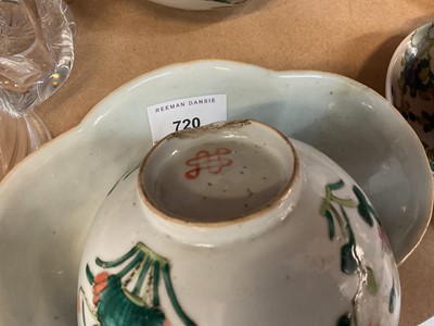 Lot 720 - Oriental ceramics