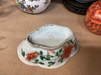 Lot 720 - Oriental ceramics