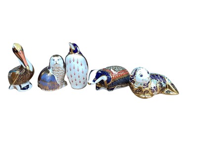 Lot 1222 - Five Royal Crown paperweights to include limited edition Harbour Seal, no. 1256 of 4500, Brown Pelican and Moonlight Badger