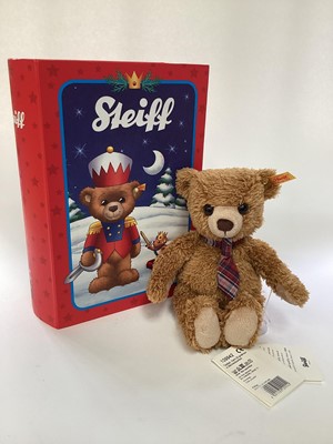 Lot 1949 - Steiff Carlo Teddy bear in fairy tale book box