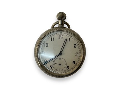 Lot 704 - Second World War British military pocket watch with Arabic numeral dial, blued steel hands and subsidiary seconds, rear of case marked with broad arrow and 6E / 50, A29001.