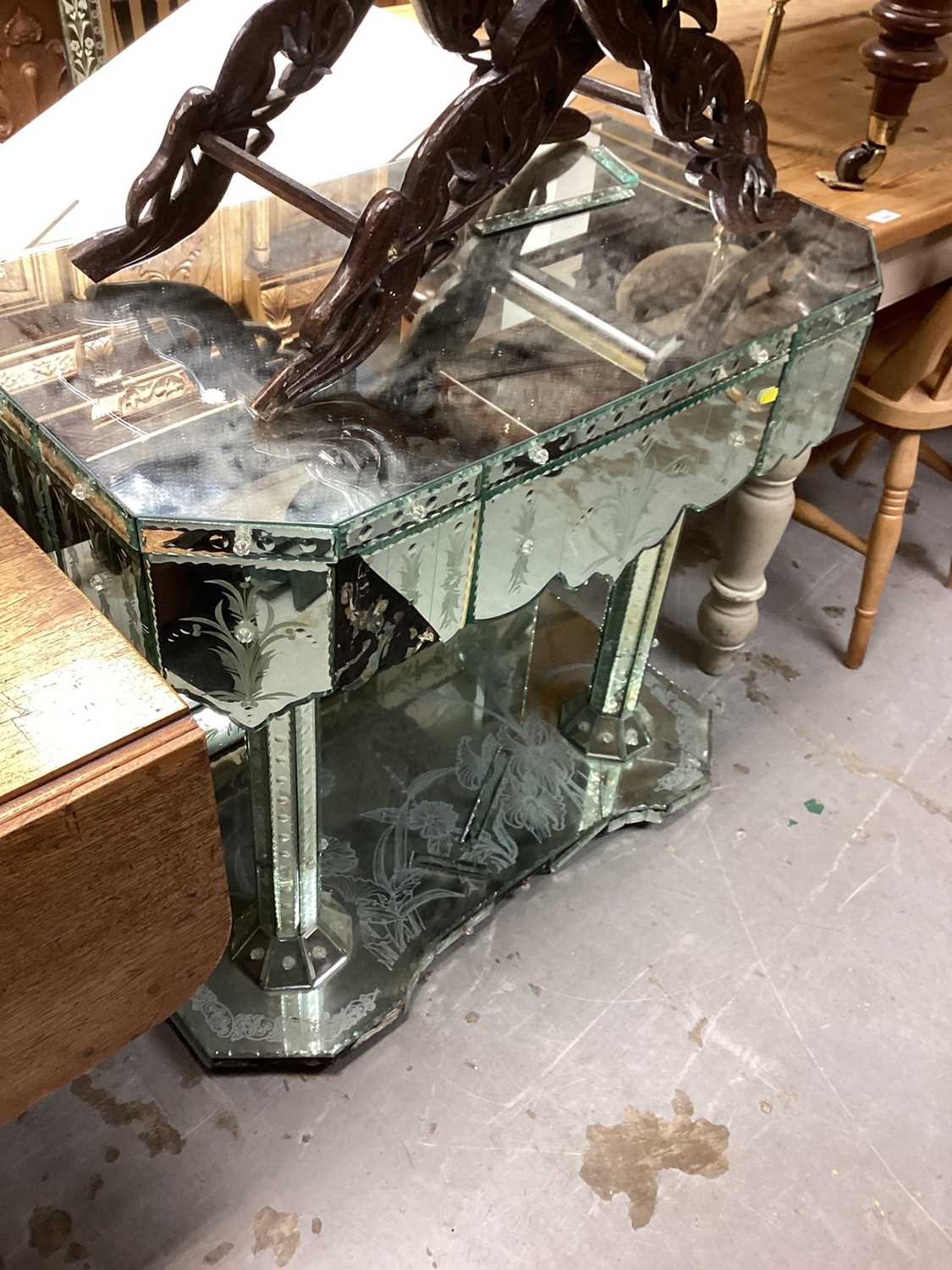 Lot 1293 - Mirrored glass dressing table and matching mirror