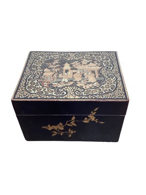 Lot 2554 - Early 19th century Chinese gilt lacquered gaming counter box decorated with Chinoiserie