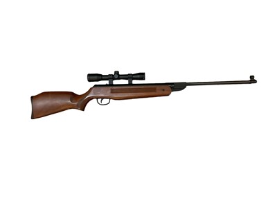 Lot 913 - Edgar Brothers Model 60 .22 air rifle with telescopic sight