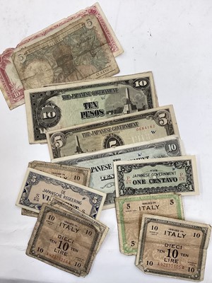 Lot 592 - World - Mixed coins & banknotes to include G.B. silver Victoria JH Double Florin 1887 AVF, George V Crown 1935 GEF, Roman Coins & others (Qty)