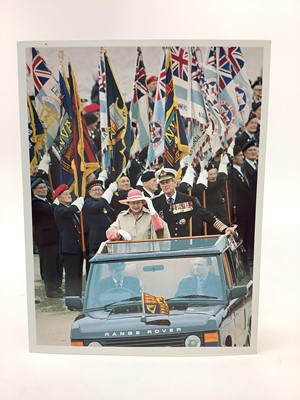 Lot 17 - H.M. Queen Elizabeth II and H.R.H. The Duke of Edinburgh, signed 1994 Christmas card with gilt embossed Royal cyphers to the interior cover, colour photograph to the cover of The Queen with Prin...