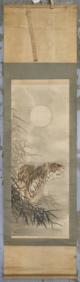 Lot 693 - 19th century Japanese scroll painting of a tiger