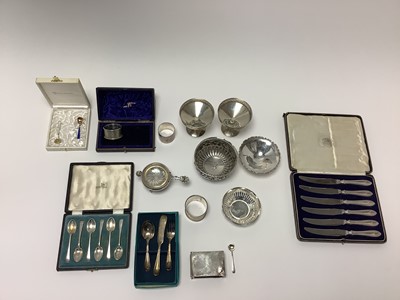 Lot 223 - Mixed lot of silver