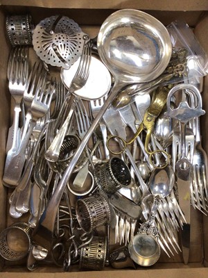 Lot 287 - Box of silver plated cutlery and flatware