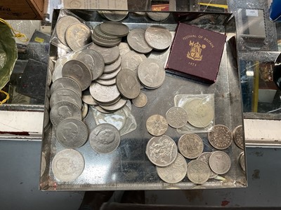 Lot 579 - Collection of coins