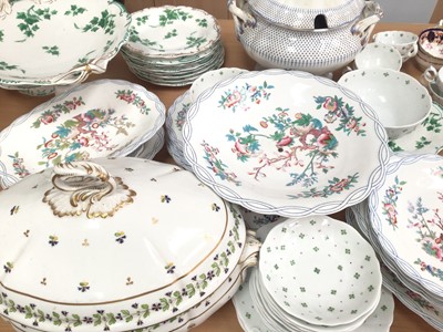 Lot 172 - Large group of ceramics