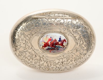 Lot 242 - Early 20th century silver and enamel plaque mounted squeeze side table snuff box