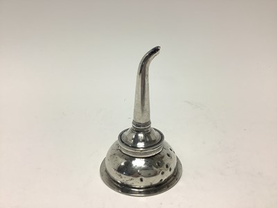 Lot 395 - George III silver wine funnel with reeded borders (London 1796), by Peter & Ann Bateman, 12cm high