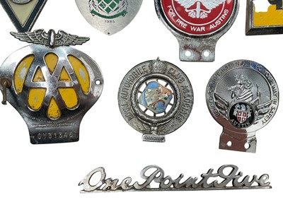 Lot 43 - Collection of vintage car badges including AA, Mallory Park, Austin and others (12).