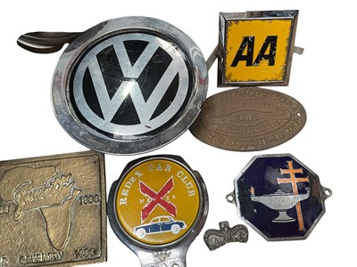 Lot 44 - Collection of vintage car badges including AA and Redex Car Club, together with a Morris Minor speedo, Morris badge, VW badges and others (qty).