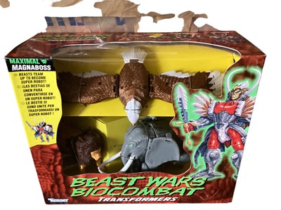 Lot 37 - Kenner (c1997) Beast Wars Biocombat Transformers Predacon Tripredacus Tripredator No.80359, Maximal Magnaboss No.80358, Predacon Inferno Formicula No.80326, Predacon Transquito Zanzara No.80362,...