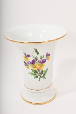 Lot 34 - Meissen tray and a flared vase