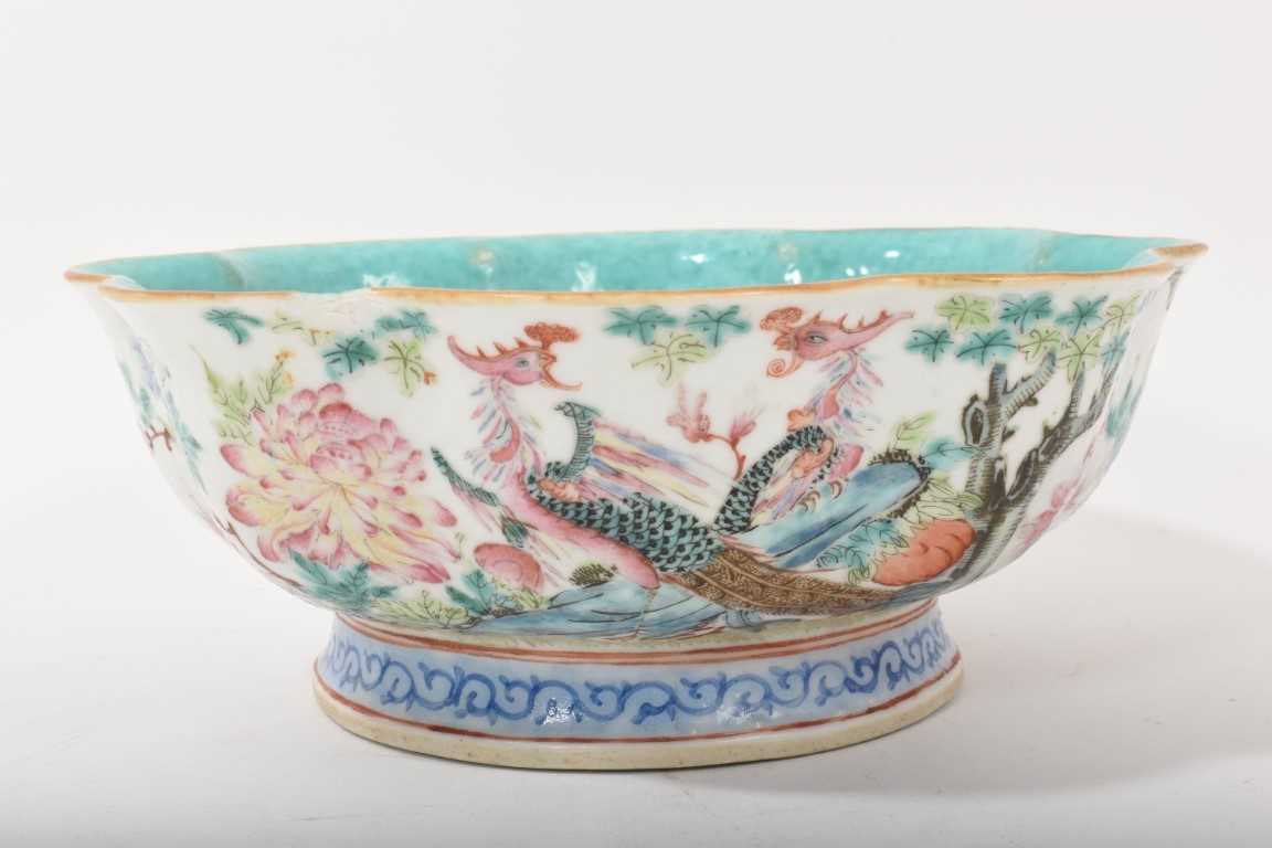 Lot 72 - Chinese bowl with turquoise interior