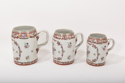 Lot 152 - Set of three Chinese export graduated famille rose mugs, circa 1780