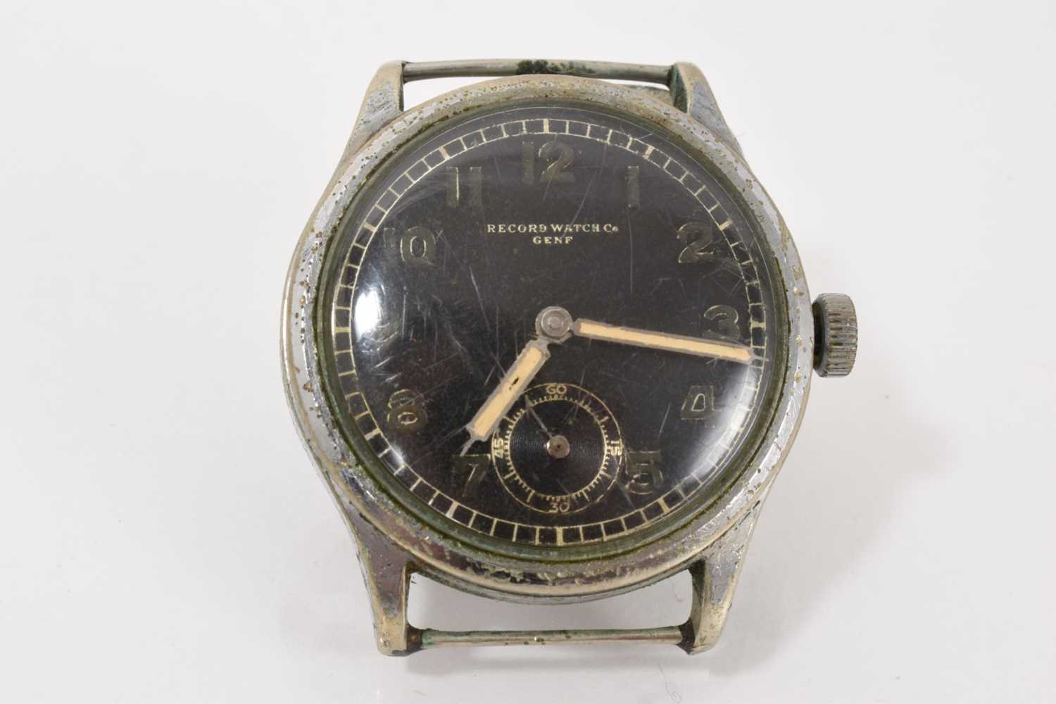 Lot 698 - Second World War Record Watch Co GENF military wristwatch