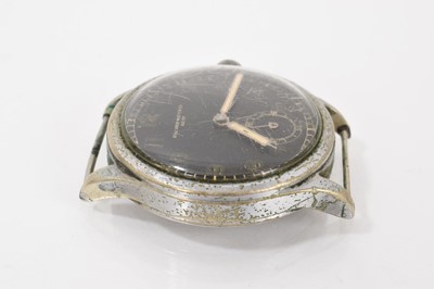 Lot 698 - Second World War Record Watch Co GENF military wristwatch