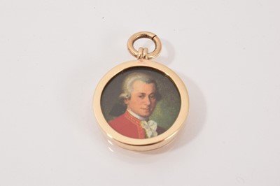 Lot 45 - 9ct gold locket pendant with a miniature printed portrait of Mozart