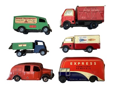 Lot 61 - Tinplate selection to include Triang Minic clockwork models London Buses, British Rail, Minic Transport lorry, Petrol Tanker & others plus Chad Valley Express Removals Van, Timpo friction di...