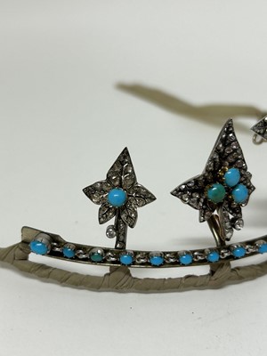 Lot 401 - Fine Victorian diamond and turquoise tiara/necklace with five graduated detachable ivy leaves with pavé set rose cut diamonds and turquoise cabochons to a turquoise collet set chain, detaches to...