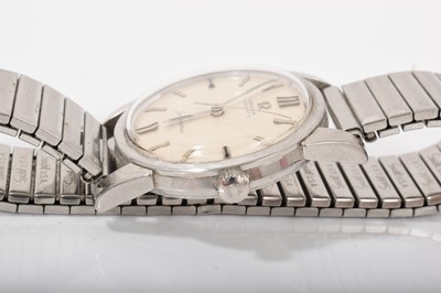 Lot 585 - 1960s gentlemens Omega Seamaster automatic stainless steel wristwatch