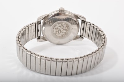 Lot 585 - 1960s gentlemens Omega Seamaster automatic stainless steel wristwatch