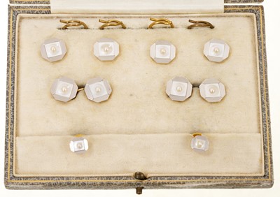 Lot 481 - Set of Art Deco Asprey 18ct gold and platinum cufflinks and dress studs with mother of pearl and seed pearl octagonal panels in original fitted leather box