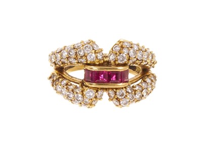 Lot 510 - Kutchinsky diamond and ruby cocktail ring