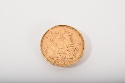 Lot 521 - Victorian gold full sovereign, 1900