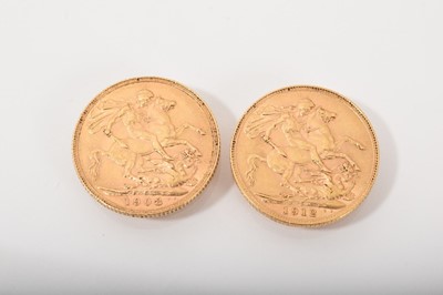 Lot 522 - Two Edwardian gold full sovereigns, 1908 and 1912