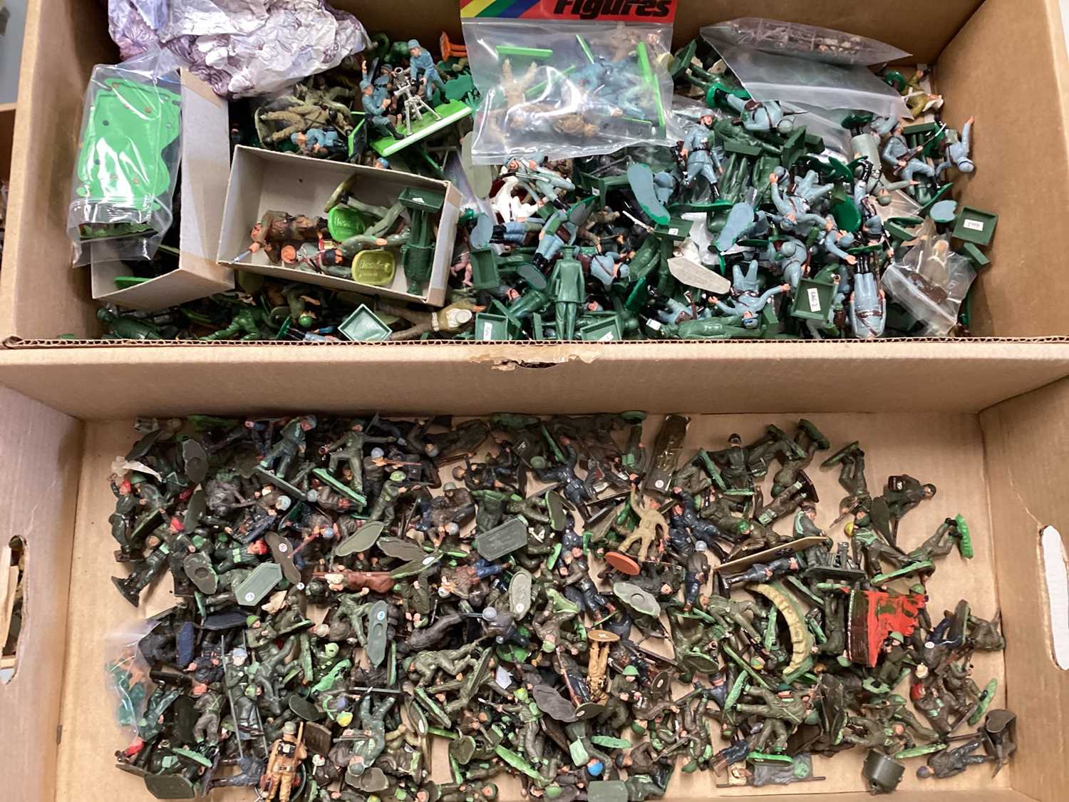 Lot 82 - Britains, Marx, Timpo & others plastic WWII infantry and royal household soldiers (7 boxes)