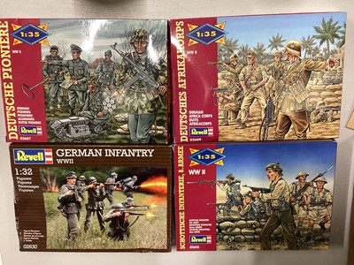 Lot 83 - Revell OO WWII infantry & Miniships, plus other makes and loose soldiers (1 box)