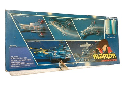 Lot 86 - CEJI (c1980) L'Atlantis Joustra Sonic Control model, with instruction sheets, boxed No.1006 & Kingssford Starforce Fighter-1, with instruction sheet, boxed No.8500 (2)