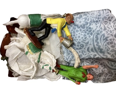 Lot 93 - Diecast Corgi unboxed selection of Chipperfields Circus models, plus 1950’s plastic Clowns & other circus figures (1 box)
