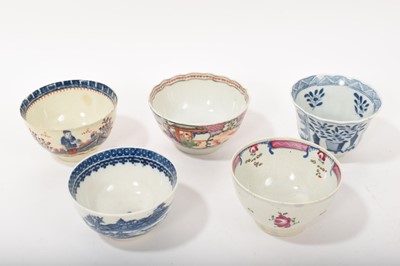 Lot 135 - Group of five various Chinese and English porcelain tea bowls (5)