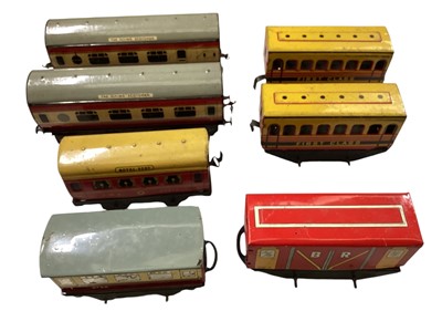 Lot 108 - Hornby O Gauge No.2 LMS 4-4-2 clockwork Special Tank Engine 6954 & six Type 50 clockwork 0-4-0 locomotives & two tenders, all loose (1box)