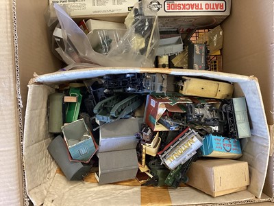 Lot 121 - Airfix OO Gauge General Store & Pola Mortimer Station model kits, plus trams & rolling stock (2 boxes)