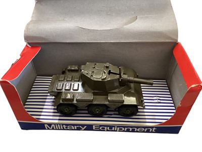 Lot 128 - Crescent Toys diecast Saladin Armoured Patrol, boxed No.2154, 5.5 " Medium Howitzer Gun No.1251, Saladin Armoured Car No.1263, 25 Pounder Field Gun No.1250, all boxed, 25 Pounder & 18 Pound...