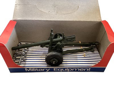 Lot 128 - Crescent Toys diecast Saladin Armoured Patrol, boxed No.2154, 5.5 " Medium Howitzer Gun No.1251, Saladin Armoured Car No.1263, 25 Pounder Field Gun No.1250, all boxed, 25 Pounder & 18 Pound...