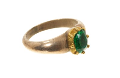 Lot 21 - Of British India interest, 19th century Indian Emerald and gold baby's ring given by the King of Oudh in 1826