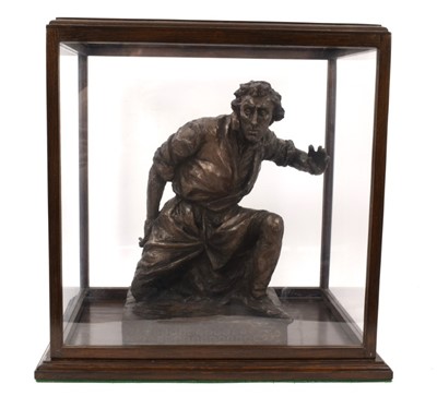 Lot 1057 - Irena Sedlecka (b. 1928) resin sculpture of Sir Henry Irving as Macbeth