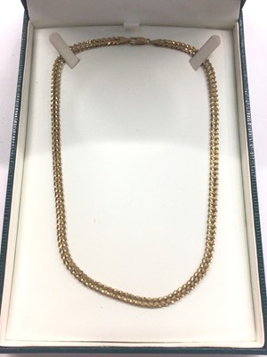 Lot 1030 - 9ct gold herringbone style chain necklace, 43.5cm long