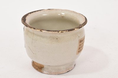 Lot 164 - 17th century ointment pot